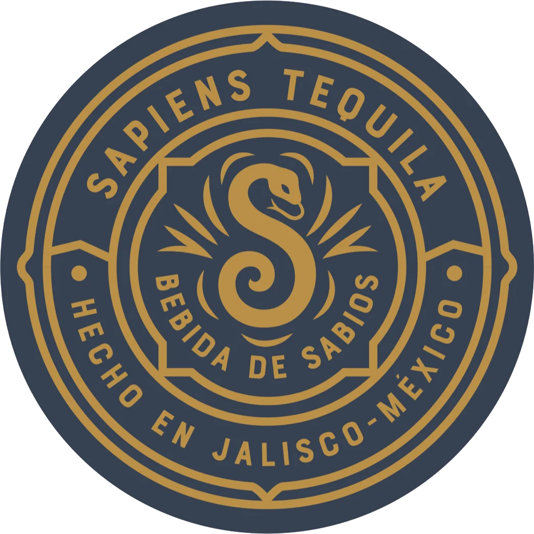 Estate Grown seal: Sapiens Tequila, Bebida de Sabios, Hecho en Jalisco, México